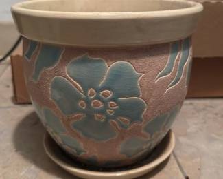 Ceramic Flower Pot with Saucer 