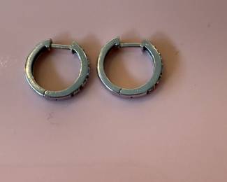 There is jewelry priced as "estate jewelry." These will not be sold for below spot prices for gold.