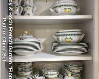 Villeroy & Boch French Garden "Florence" Pattern China Set 