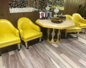 Canary Yellow and White MCM Modern Table with 4 armchairs