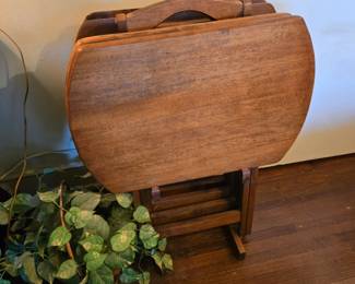 Matching Set Tv Trays
