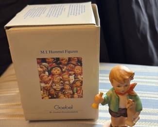 Goebel M.I. Hummel Figurine