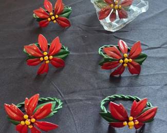 SEt of 5 Poinsettia Napkin Rings and 1 Poinsettia Ornament