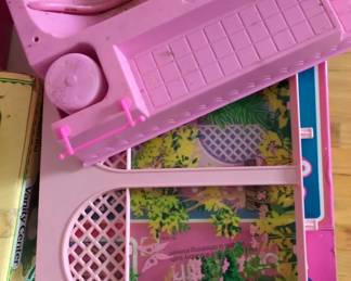 Vintage Barbie Bubble Bath Playset