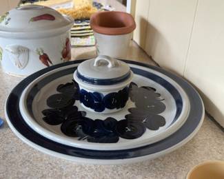 Anemone Blue complete dish set Arabia of Finland