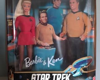Star Trek Barbie & Ken Giftset