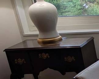 End table and lamp