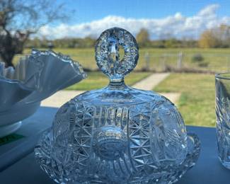 vintage Hofbauer "Byrdes Collection" lead crystal covered cheese or butter dish