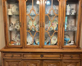 Beautiful China Hutch
