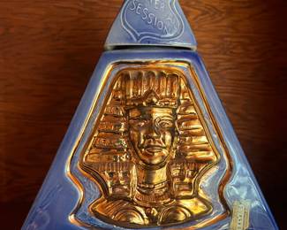 Collectible decanter Imperial Session Kentucky straight bourbon, whiskey, 100 months old