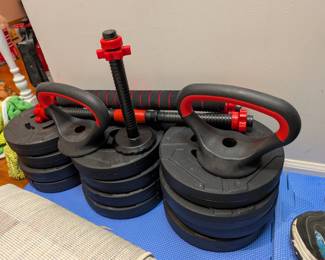Signature Curl Bar & Weights