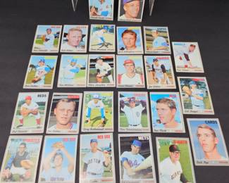 Lot #6 - Lot of 25 Topps 1970s Baseball Cards – Orlando Cepeda, Maury Wills + More