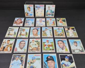 Lot #5 -Lot of 24 Topps 1970s Baseball Cards – Joe Morgan, Rollie Fingers, Orlando Cepeda + More