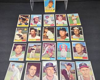 Lot #18 - 1958 Topps Baseball Lot (21) – Mickey Mantle & Hank Aaron WS Batting Foes, Stan Musial AS, Frank Robinson + Stars