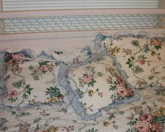 wicker head board