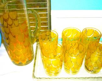 yellow martini set