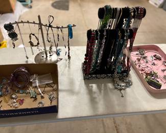 Lots of jewelry. 