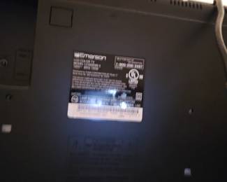 Emerson LCD 32 inch TV
$50