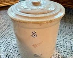 Red Wing Crock3