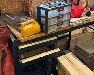 Work bench