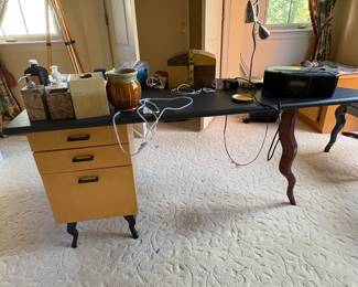 Contemporary Art Furniture
Desk