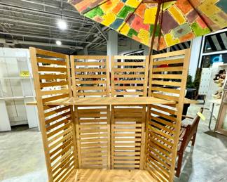 Wooden display rack