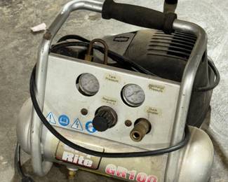Grip-Rite GR100 portable air compressor