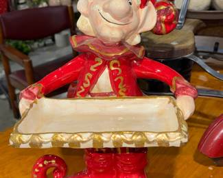 Elf butler