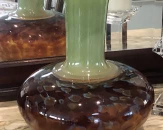 Gorgeous David Leppo hand-blown art glass vase