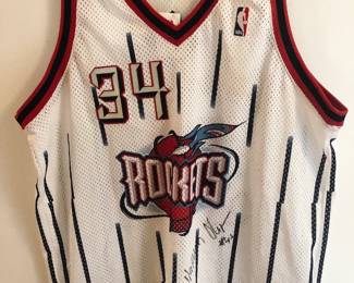 Hakeem Olajuwon signed Houston Rockets jersey