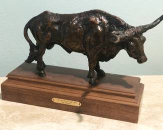 Gib Singleton bronze sculpture of Texas Longhorn, limited edition #13/25