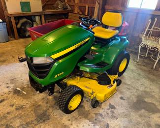JOHNDEERE LAWN MOWER 
