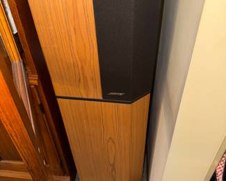 BOSE SPEAKERS 