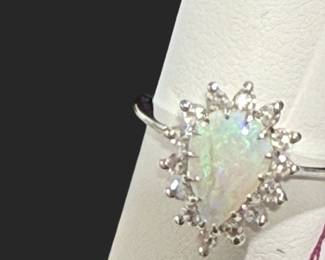 Opal, Diamond, 14kt Gold Ring
