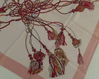 Gucci Silk scarf. BEAUTIFUL!