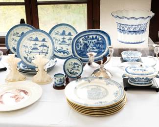 Chinese Canton Blue and White Export