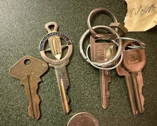 Old car keys. Studebaker. Ford. Oldsmobile. https://modestlambestatesales.hibid.com/