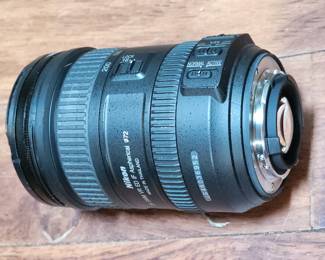 60 mm auto focus Micro Nikor auto focus lens