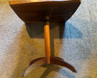Underside view of Nakashima end table (2 of 2)
