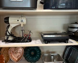 Roasting Pans & Molds