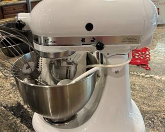 Kitchen Aid Classic Series Mixer