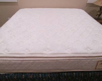 King Mattress Set By Spring Air Back Supporter