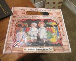 Vintage " MagiCloth" Doll Set