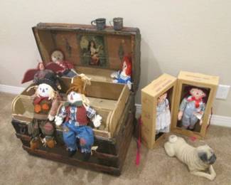 Steamer Trunk Filled with Friends