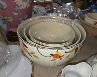 Halls Autumn Leaf bowl set