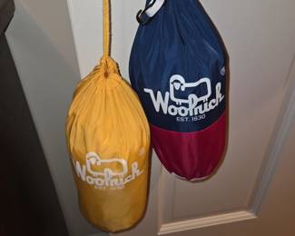 Vintage Woolrich packable windbreaker