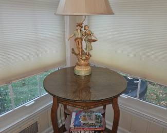 Antique round table