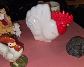 Vintage Avon white milk glass Rooster bottle