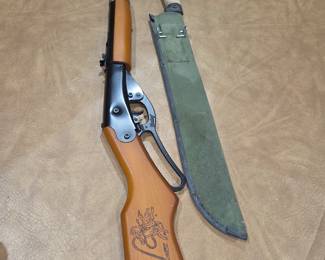 Red Ryder, antique knife