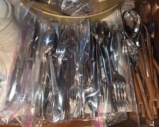 Flatware sets